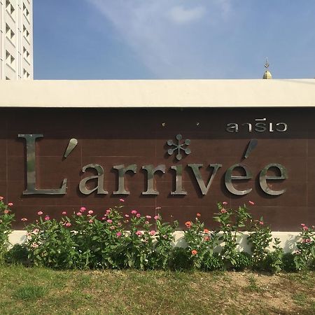 Hotel Larrivee Bang Bo Exterior foto