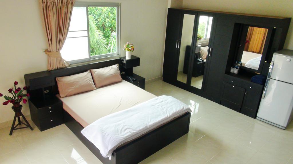 Hotel Larrivee Bang Bo Habitación foto